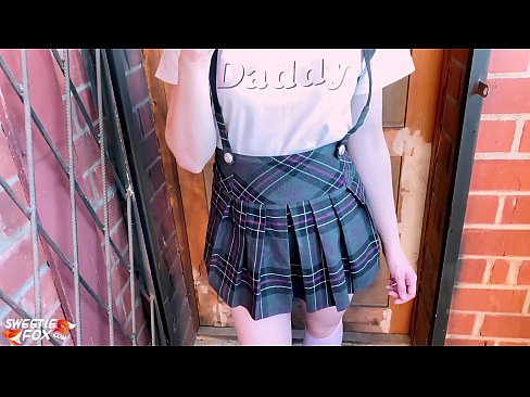 ❤️ Schoolgirl nyedot kontol nya deeply jeung fucks tinimbang kelas. ️ Poro kualitas dina su.hentaivost.ru ❤